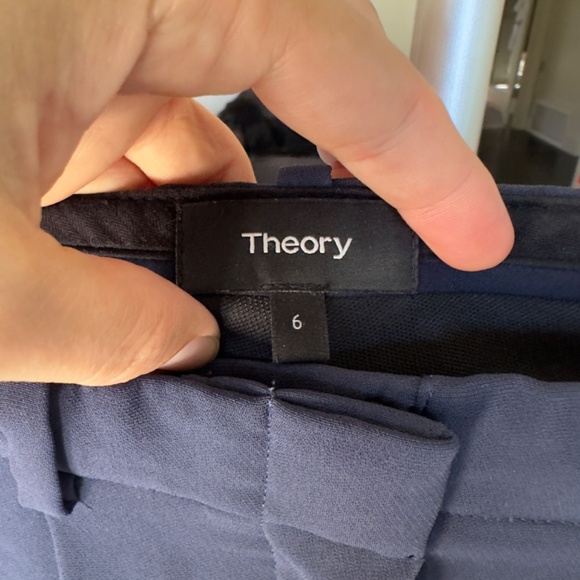 THEORY Womens Straconi Admiral Crepe Light Cropped Dress Trouser Pants Size 6 - Picture 2 of 4